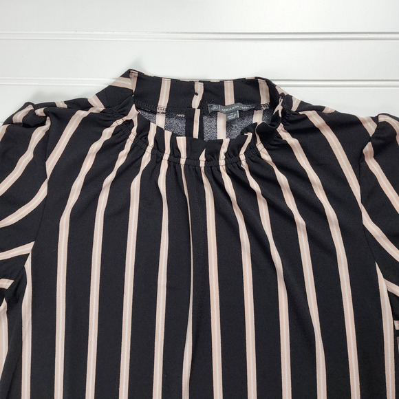 Adriana Papell Womens Size Medium Blouse Black Striped Short Sleeve Pleated - Picture 4 of 10